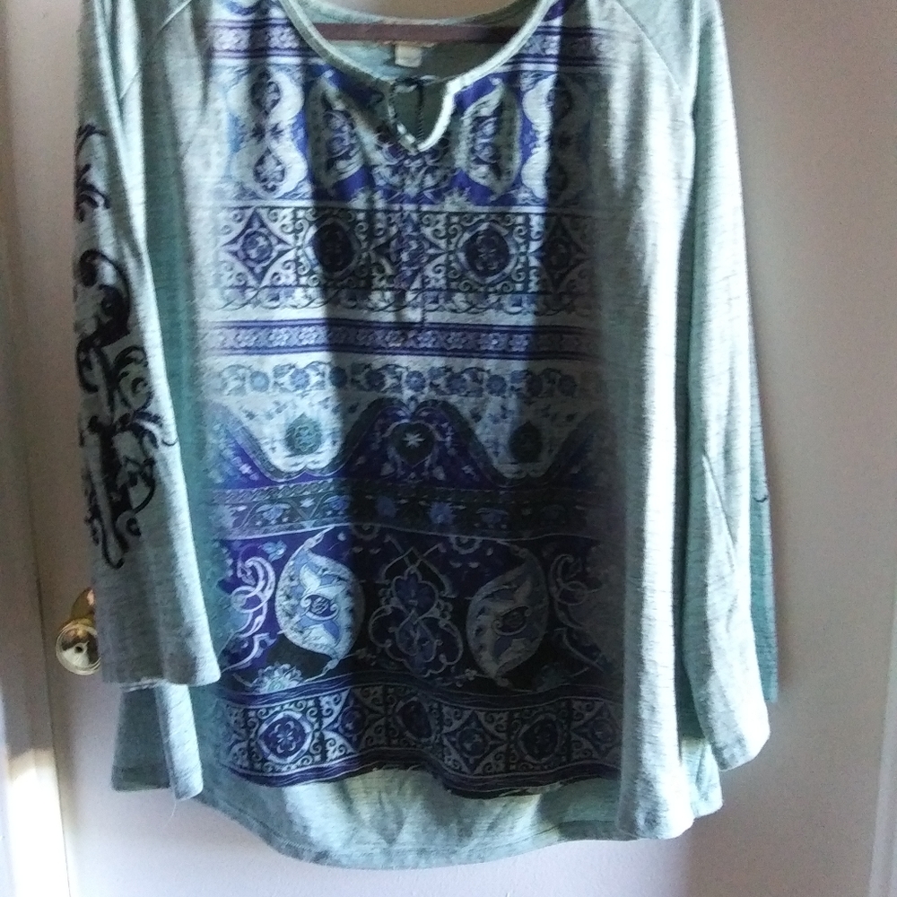 One World long sleeve